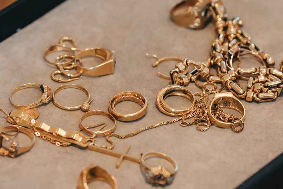 Gouden ringen en sierraden